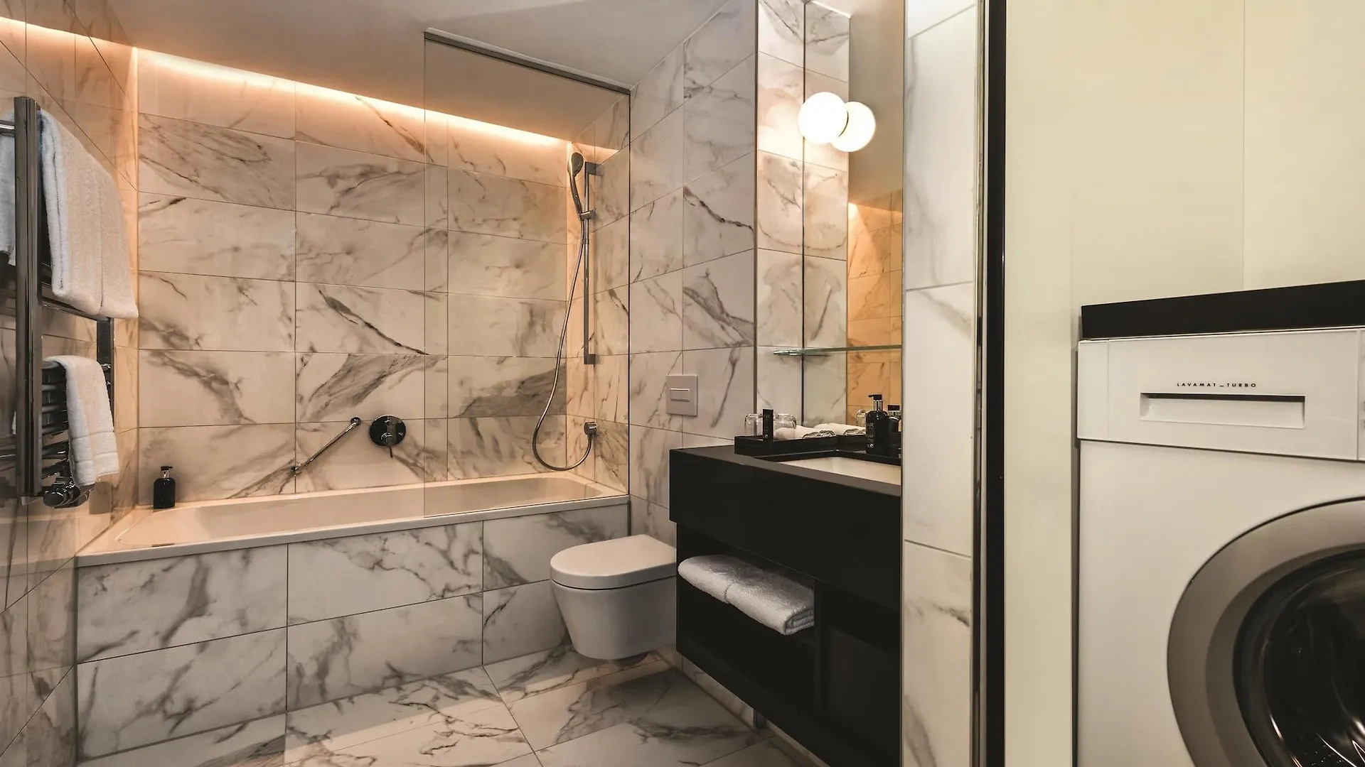 Adina Apartment Hotel Frankfurt Frankfurt am Main 4*,